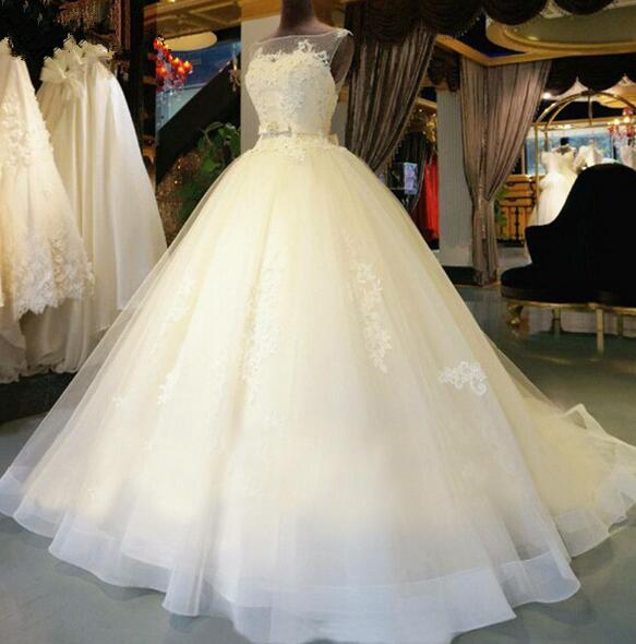 Lace Floor-Length Ball Gown Wedding Dress Train Lace up Beading